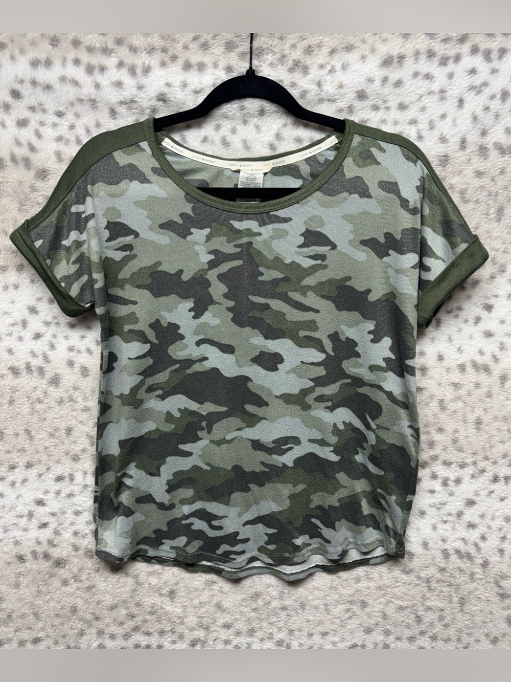 LUCKY 🍀 BRAND CAMO PRINT TOP